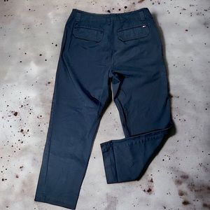 Vintage Tommy Hilfiger navy blue cotton utility trousers men’s Sz 32” loose fit